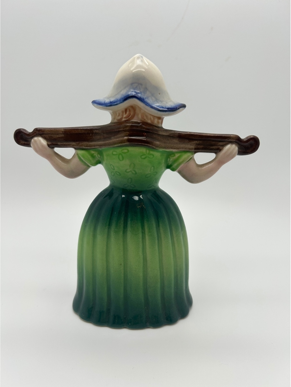 Vintage Dutch Milkmaid Figurine - Picture 4 of 10
